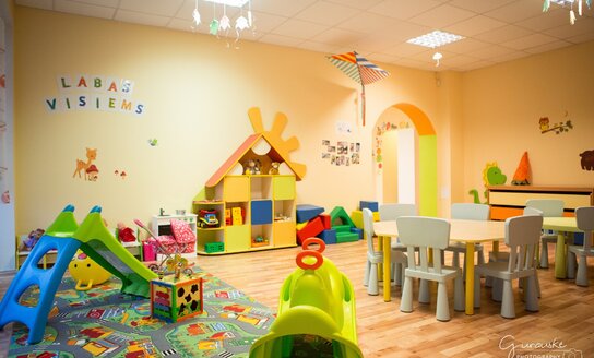 Nustatyta, kaip turės dirbti nuo pirmadienio duris atversiančios mažųjų ugdymo grupės