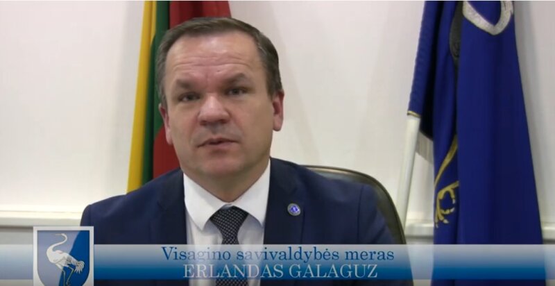 Мэр самоуправления Эрландас Галагуз отвечает на вопросы висагинцев