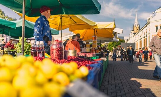 Nuo kovo 8 dienos – 300 eurų kompensacijos turgaus prekeiviams