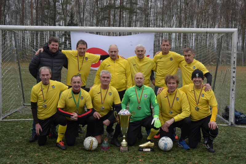 Gyventojų meilė futbolui ir pergalės, kurias užgožia žmogiškas ryšys ir išgirstas geras žodis...