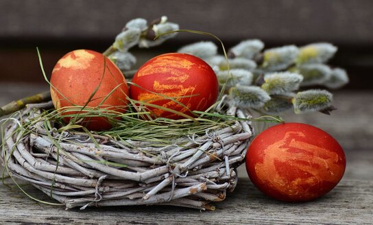 Отмечаем святую Пасху – самый светлый праздник в году, знаменующий воскрешение!
