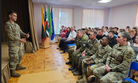 Šiemet švenčiame 20-ąsias narystės NATO metines