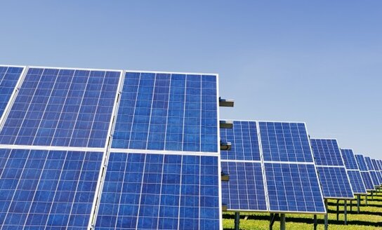 Kviečia teikti paraiškas paramai saulės elektrinėms įrengti
