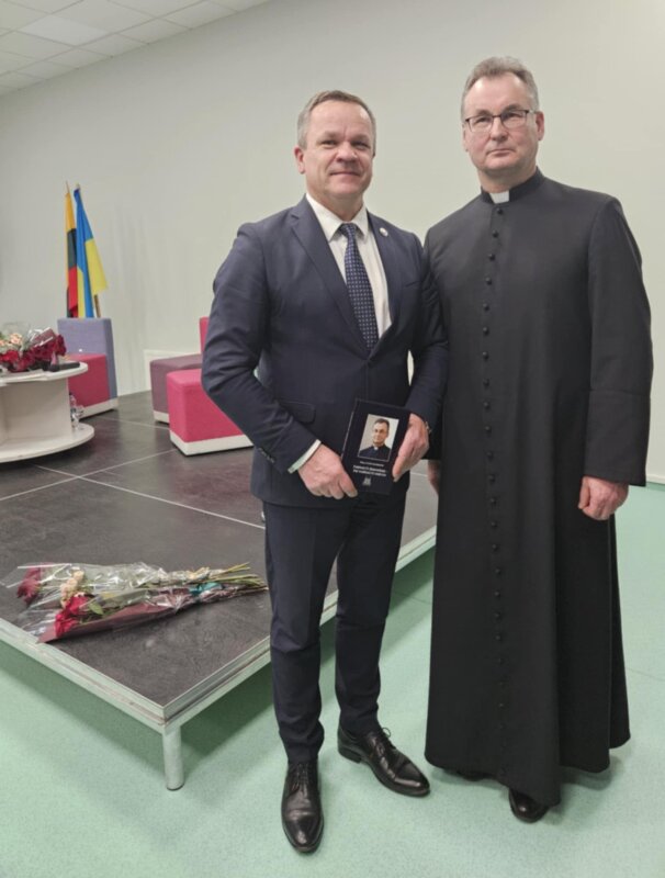 Meras dalyvavo Visagino garbės piliečio knygos pristatyme